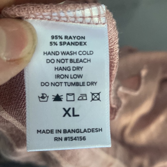 Pink Ribbed Sweater - Picture 4 of 4